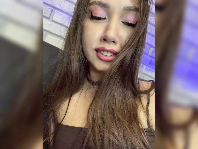 Jade8887 live webcam show