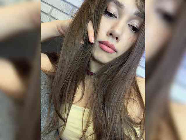 Jade8887 webcam