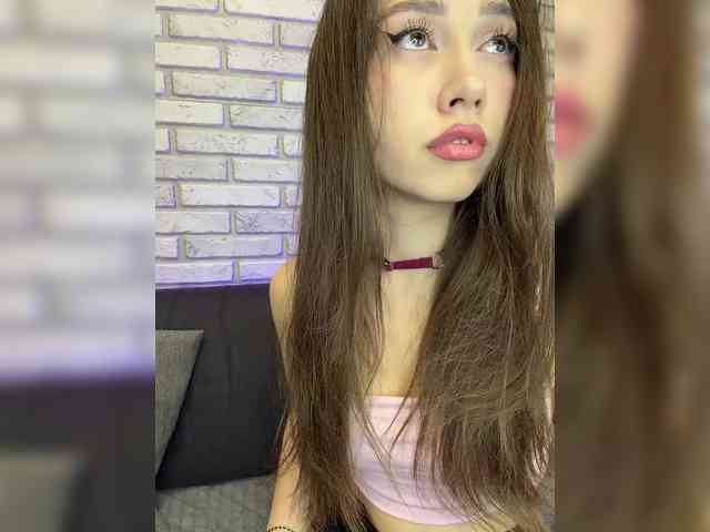 Jade8887 webcam