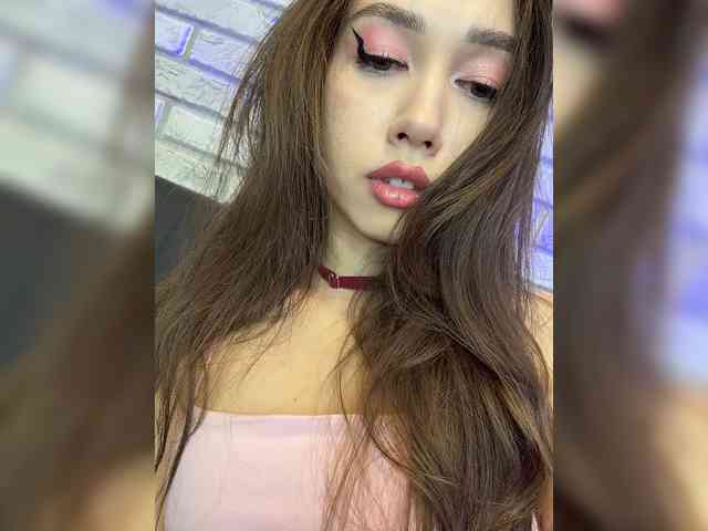 Jade8887 Live Webcam on BongaCams