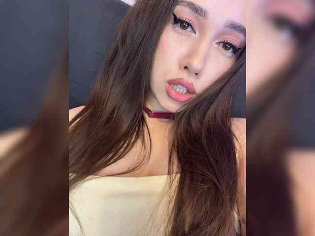 Jade8887 webcam