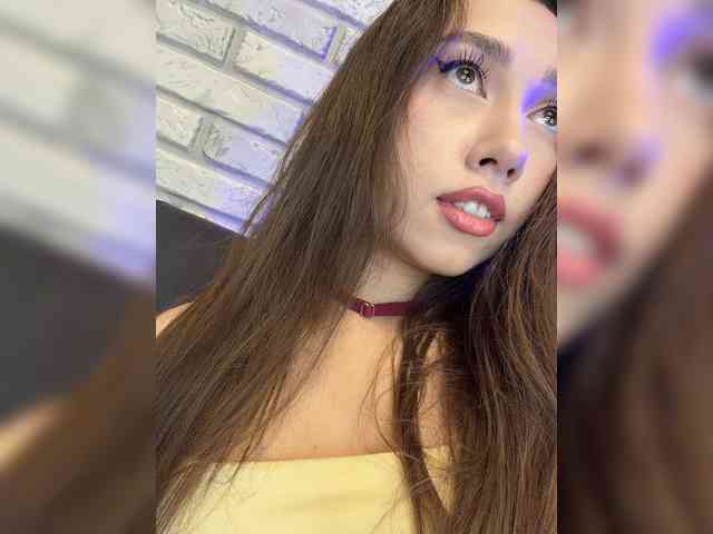 Jade8887 webcam
