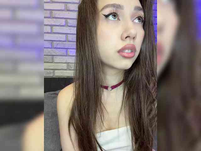 Jade8887 webcam