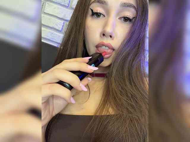Jade8887 webcam