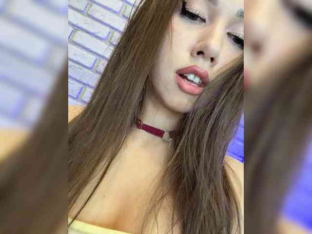 Jade8887 webcam
