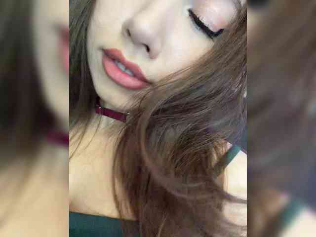 Jade8887 webcam