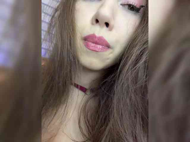 Jade8887 Live Webcam on BongaCams