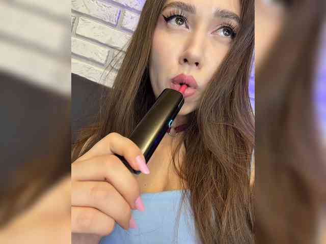 Jade8887 webcam