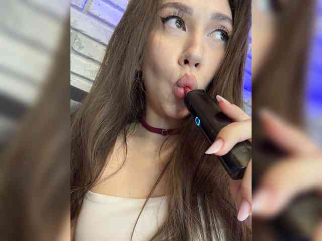 Jade8887 webcam
