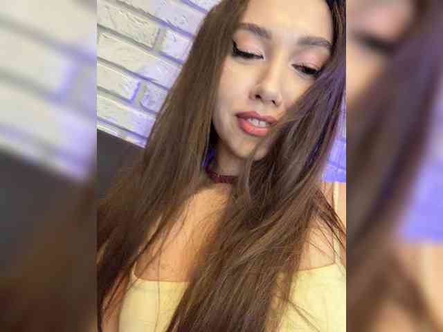 Jade8887 webcam
