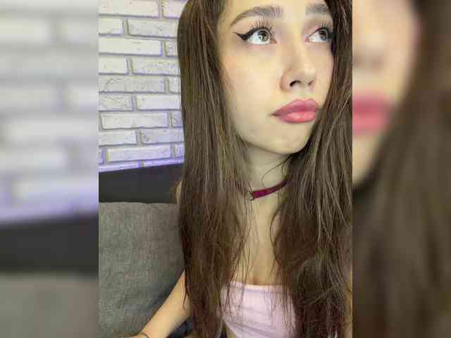 Jade8887 webcam