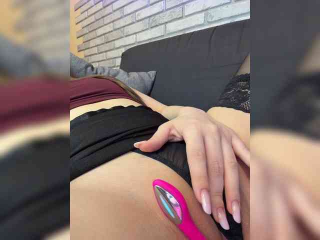 Jade8887 webcam