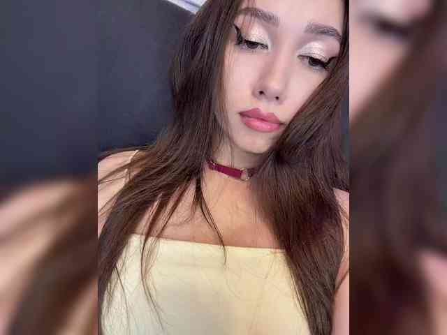 Jade8887 webcam
