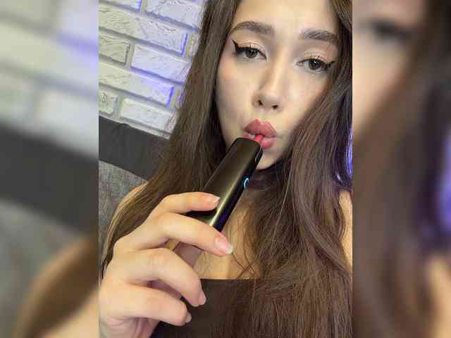 Jade8887 webcam
