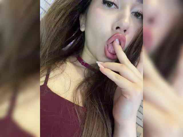 Jade8887 webcam