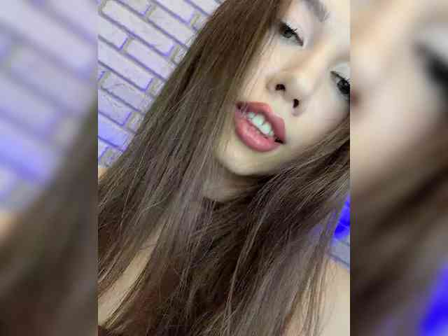 Jade8887 webcam