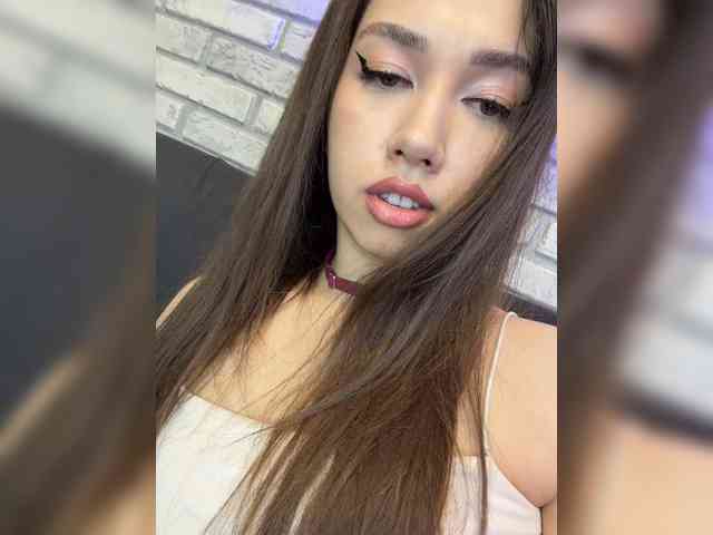 Jade8887 webcam