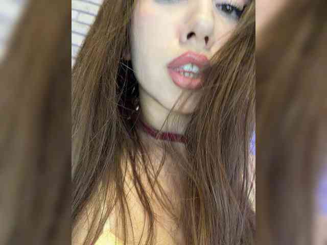 Jade8887 webcam