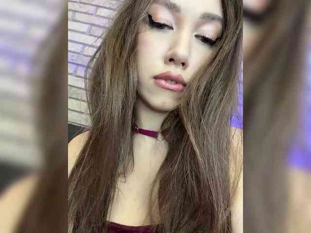 Bu model şu anda canlı. Jade8887