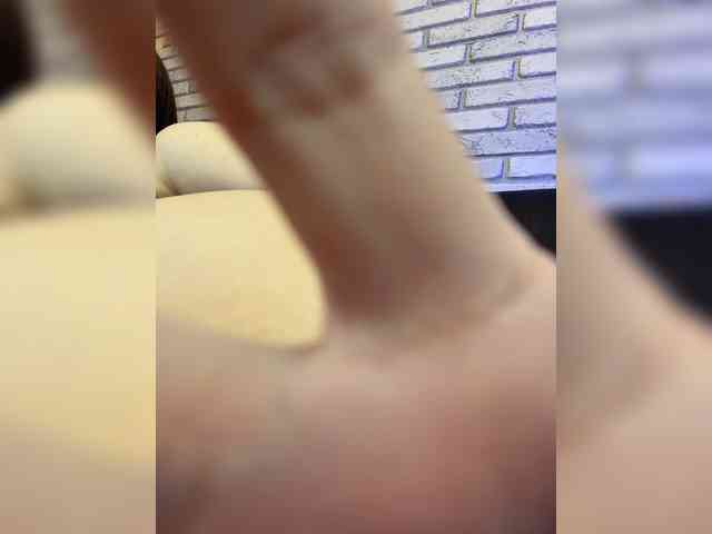 Jade8887 webcam
