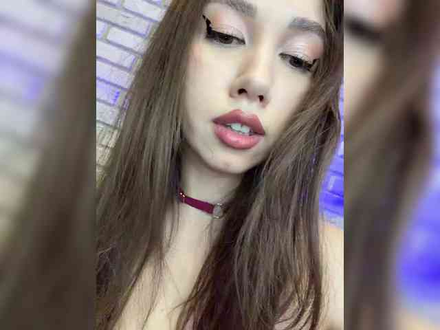 Jade8887 webcam