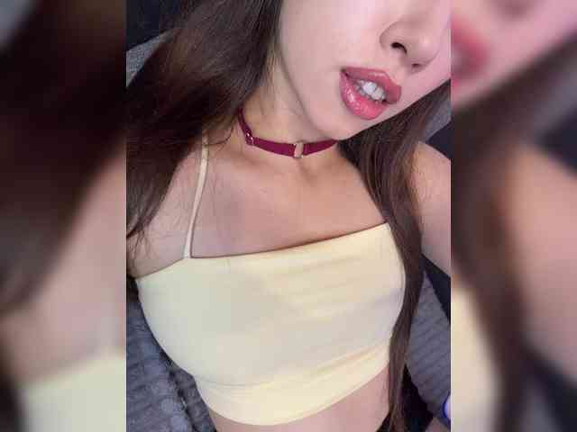 Jade8887 webcam