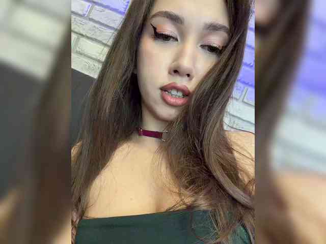 Jade8887 webcam