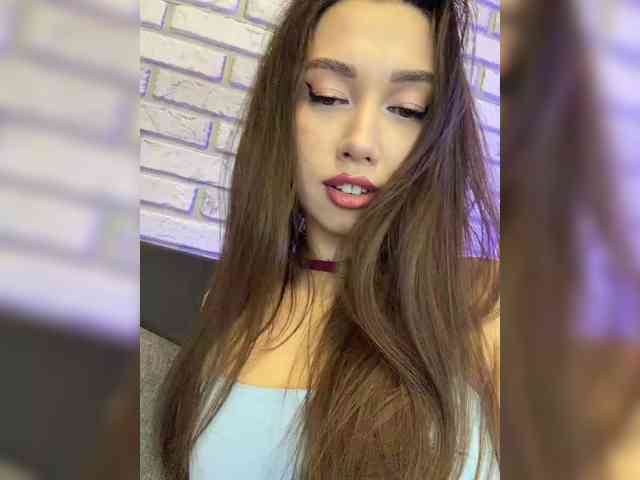 Jade8887 webcam