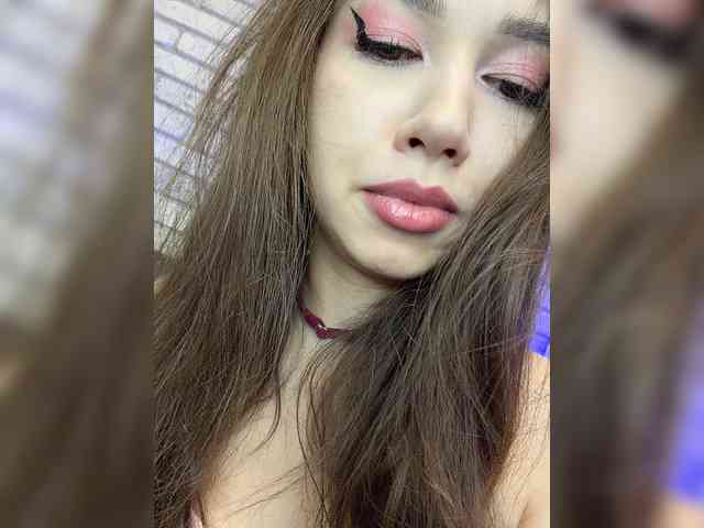 Jade8887 webcam