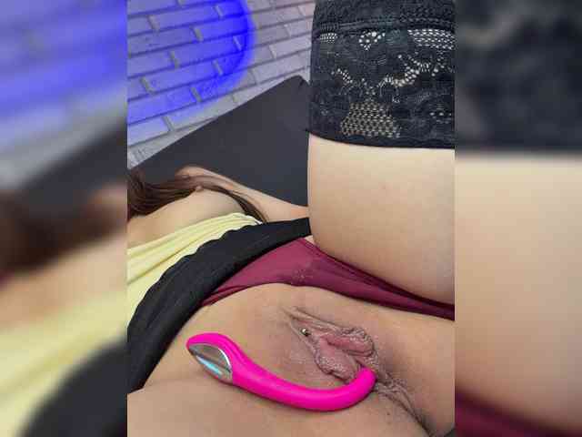 Jade8887 webcam