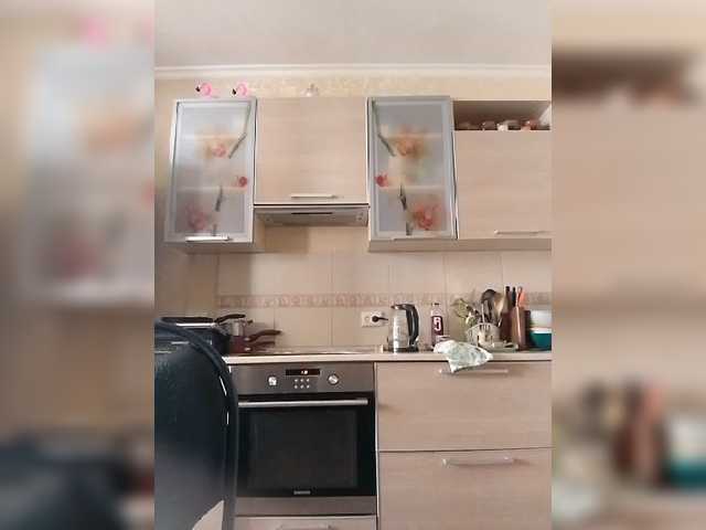 KONFETKAA-1 live cam on BongaCams