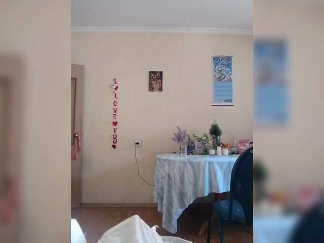 KONFETKAA-1 live cam on BongaCams