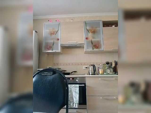 KONFETKAA-1 live cam on BongaCams