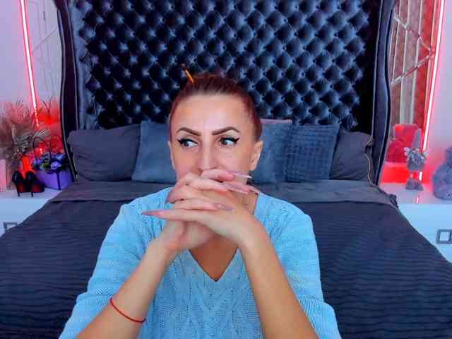 RebecaDiamond webcam