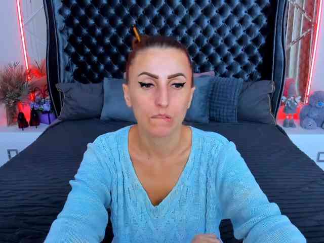 RebecaDiamond webcam