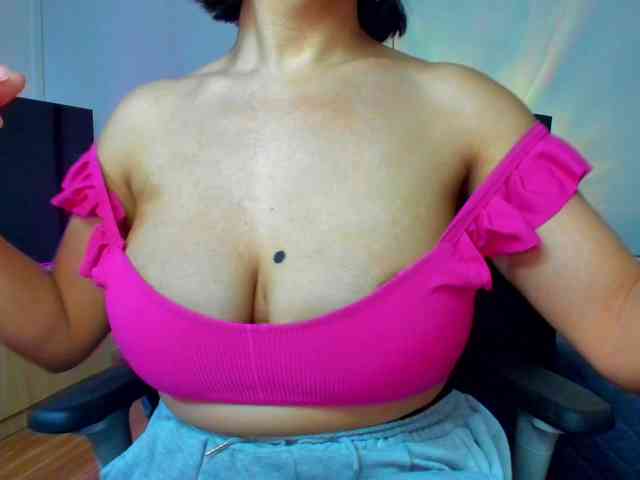 jakolina Live Webcam on BongaCams