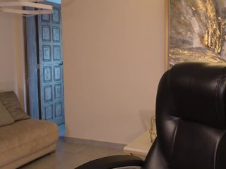 AbellaCroft Porn Show