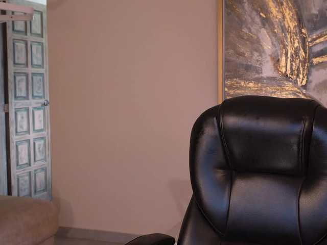 AbellaCroft live webcam show