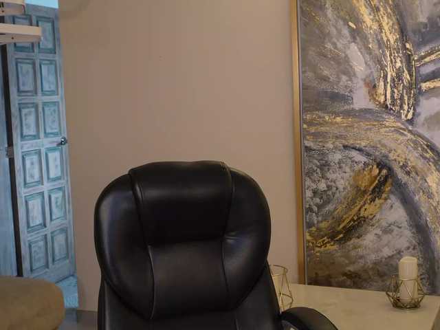 AbellaCroft live webcam show