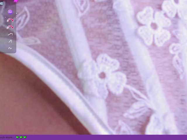 milu-beluci live cam on BongaCams
