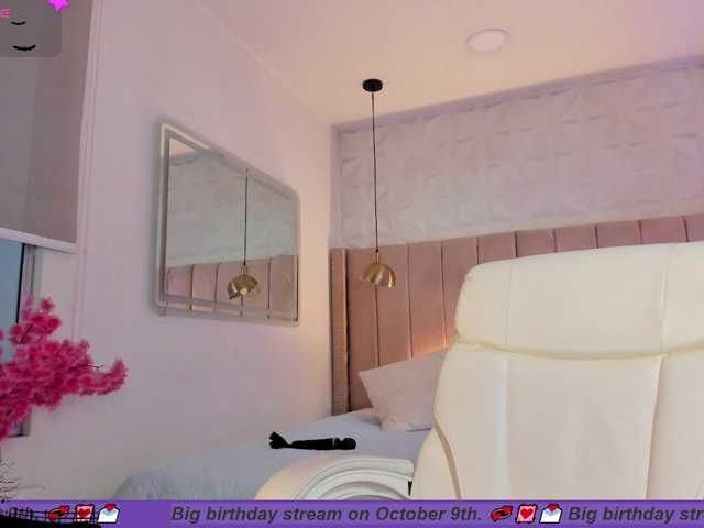 milu-beluci webcam bongacams model stream image