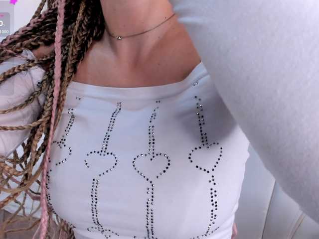 milu-beluci live webcam show