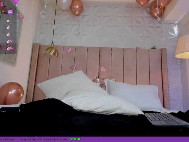 milu-beluci live cam on BongaCams