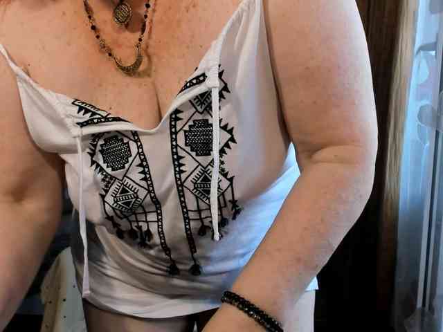 LuckySveta webcam
