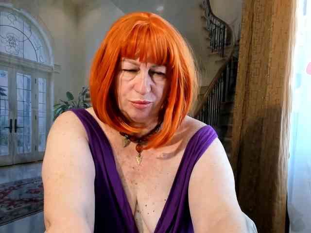 LuckySveta webcam