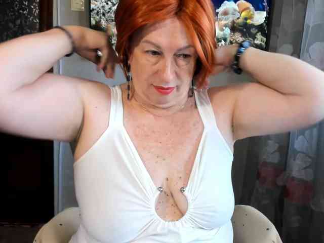 LuckySveta webcam