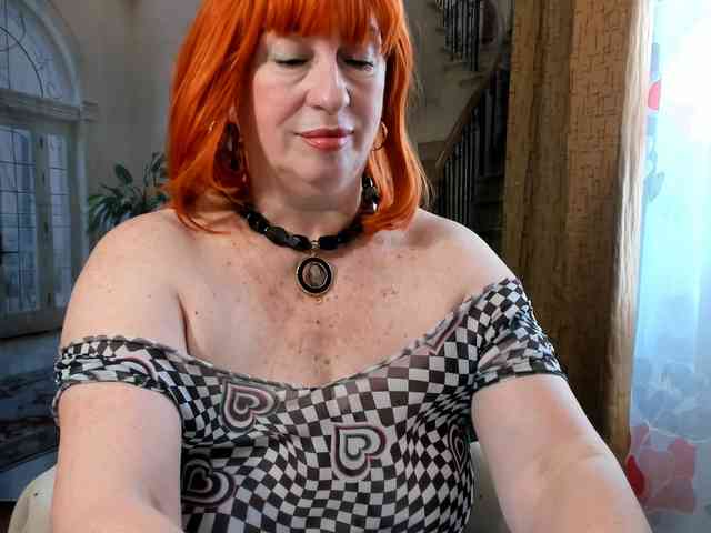 LuckySveta webcam