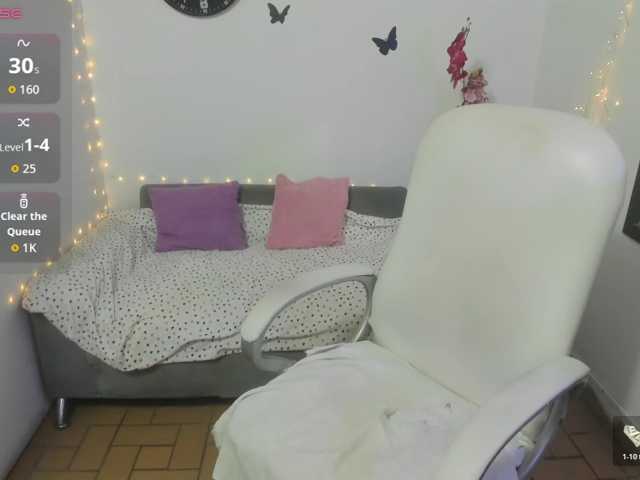 Evil-neighbor in diretta su BongaCams