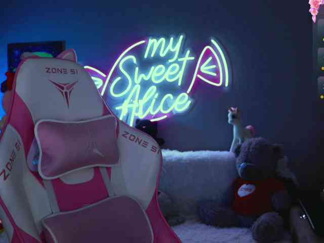 MySweetAlice webcam