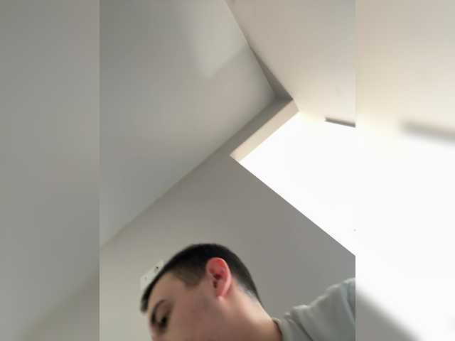  Dream022 chat room